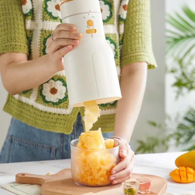 Shaved Ice Smoothie Maker